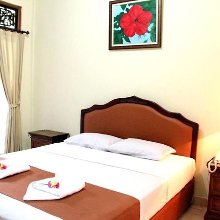 Hotel Puri Nusantara Kuta  Exterior photo